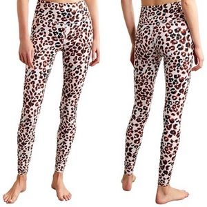 Varley Duncan Leggings. Size M